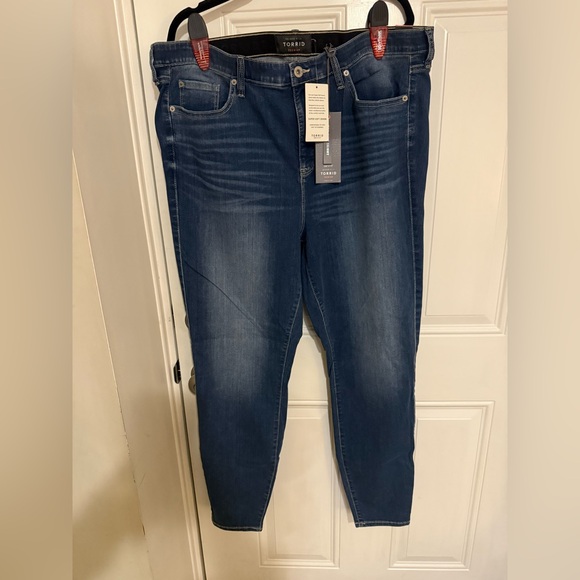 Torrid Jeans - Picture 6 of 10